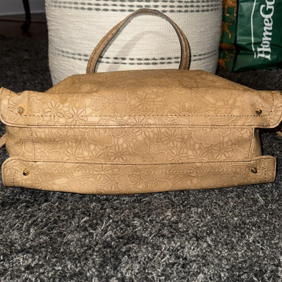 Tan Floral Jessica Simpson Satchel Purse with Leopard Interior - Picture 8 of 11